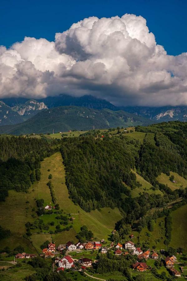 Отель Casa Lucky Рышнов Экстерьер фото